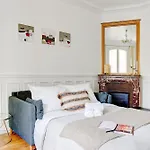 Serenty - Stylish 1br Steps From Le Marais & Montorgueil *