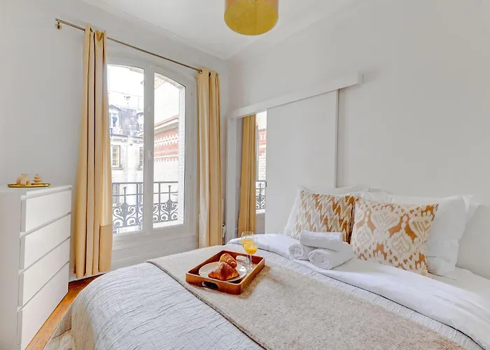 Serenty - Stylish 1br Steps From Le Marais & Montorgueil Lägenhet