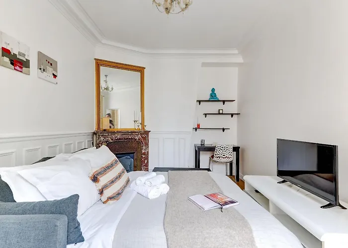 Serenty - Stylish 1br Steps From Le Marais & Montorgueil Lägenhet Paris