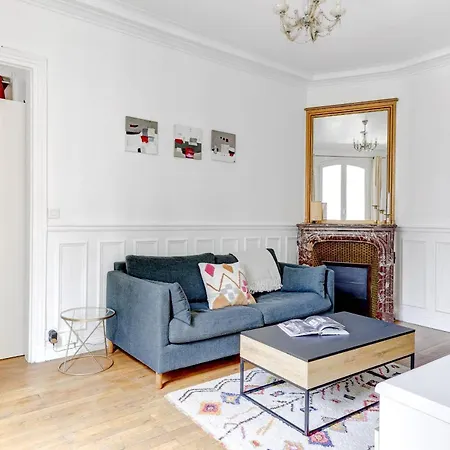 Serenty - Stylish 1br Steps From Le Marais & Montorgueil 아파트 *